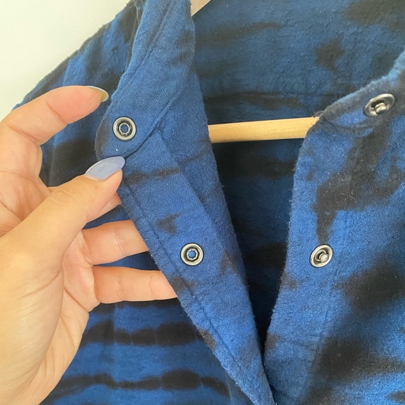 COTTON CITIZEN Santiago Bottom Down Shirt Small black and Blue - Picture 6 of 13